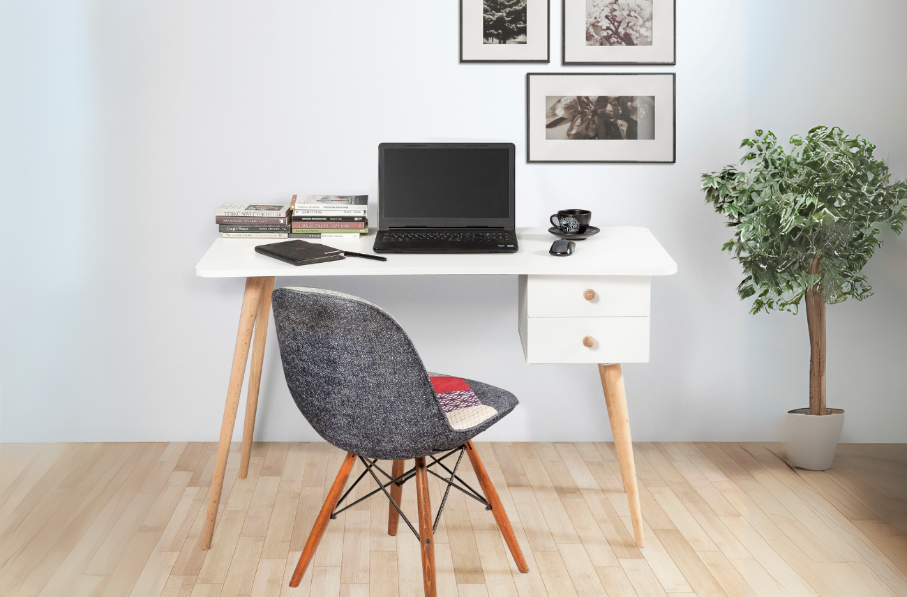 Balbina Çalışma Masası Beyaz